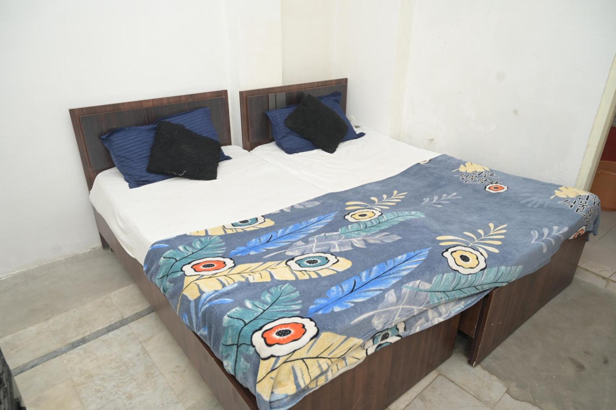 Rk Hotel Rooms Raipur  Exterior photo